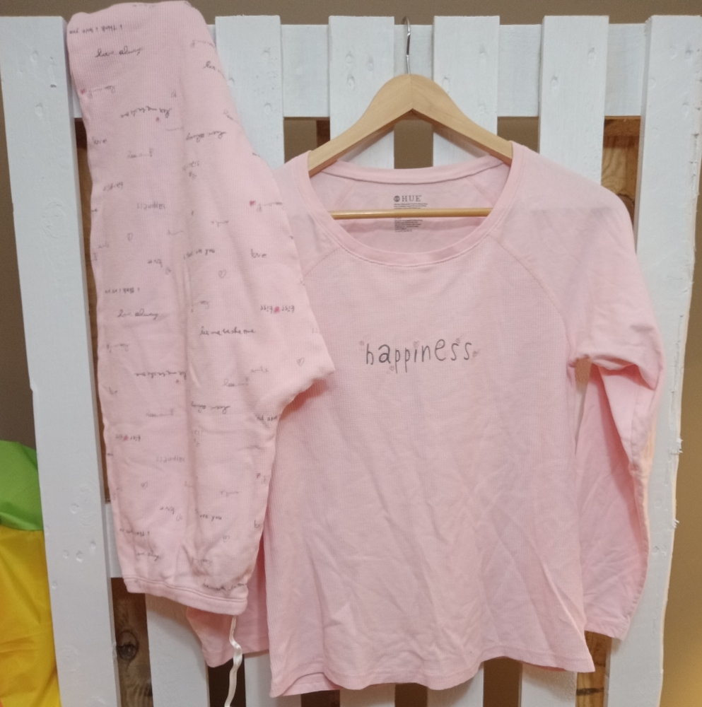 HUE women's pajama set